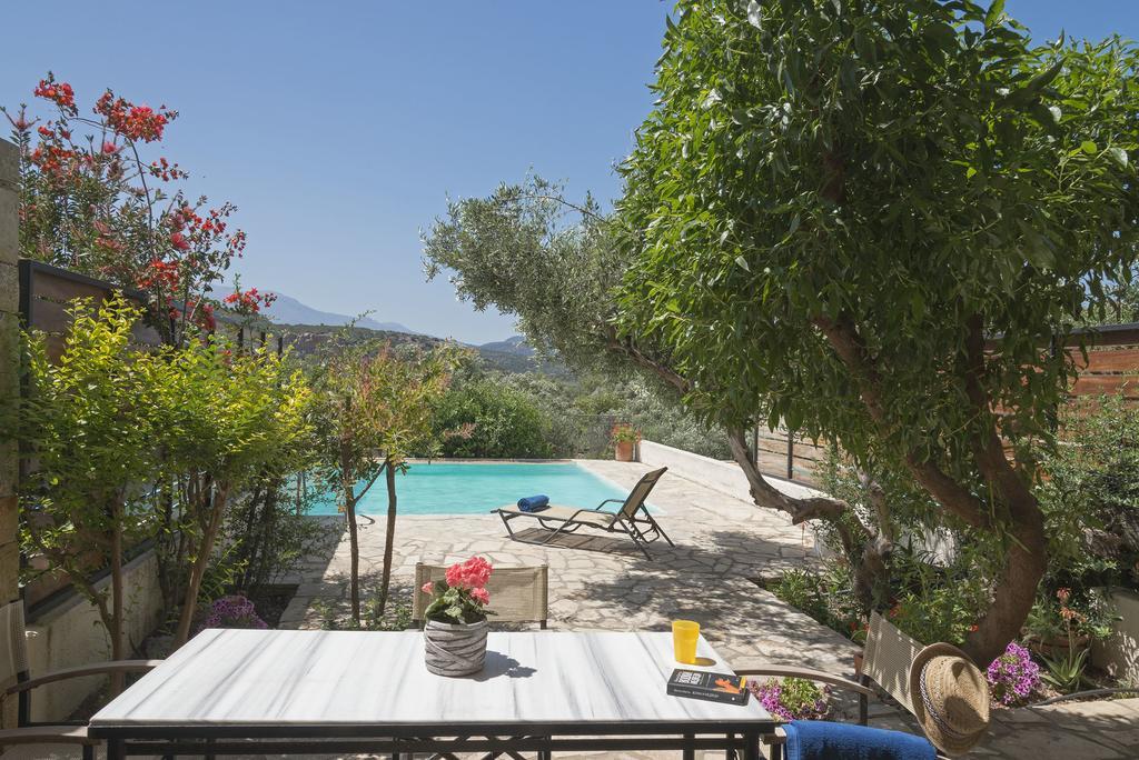 Istron Maisonettes With Private Pool Bagian luar foto